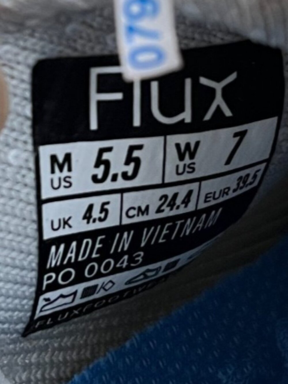 Flux Adapt Runner White Gum Womens Size 7 Running Athletic Walking Knit Shoes - Picture 9 of 10